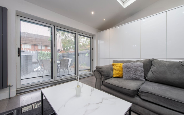44 Radnor Road