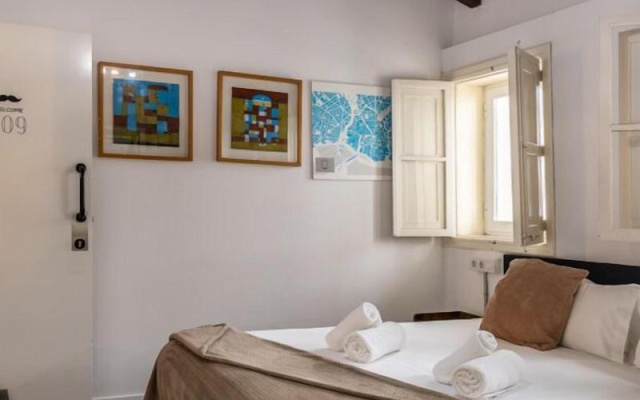 Antiguo Brondo Selfcheck-in Smart Rooms