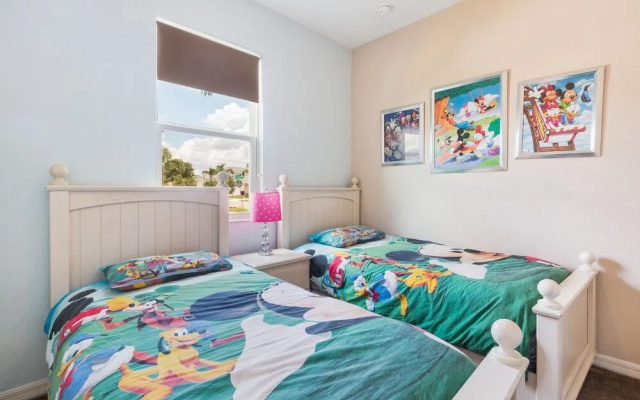 Crystal Cove 4712