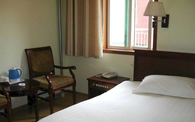 Juranzhijia Business Hotel