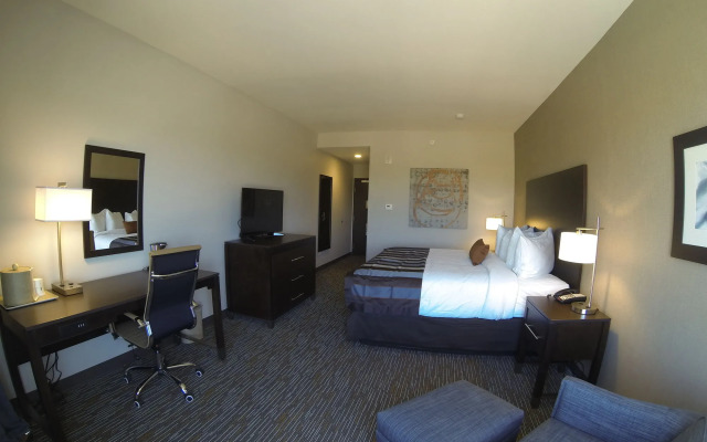 Wingate by Wyndham Loveland