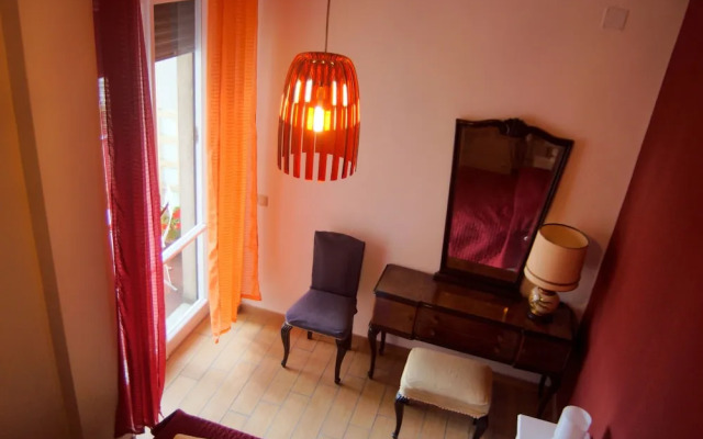 B&B Bibliotechina