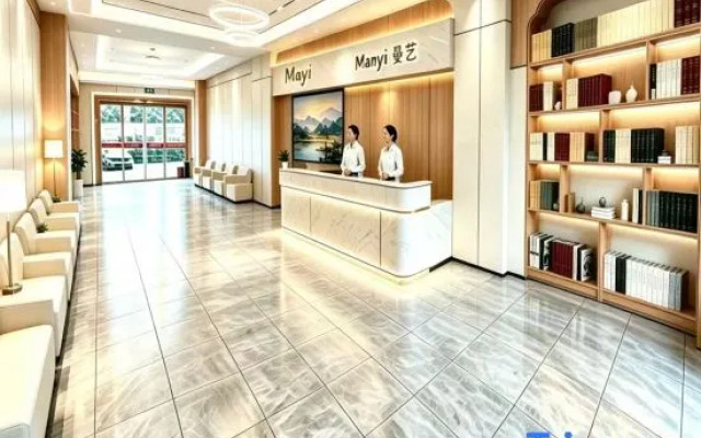 Manyi Light Luxury Hotel