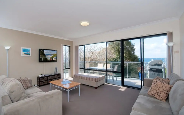 Paradiso, Unit 1/1 Laman Street