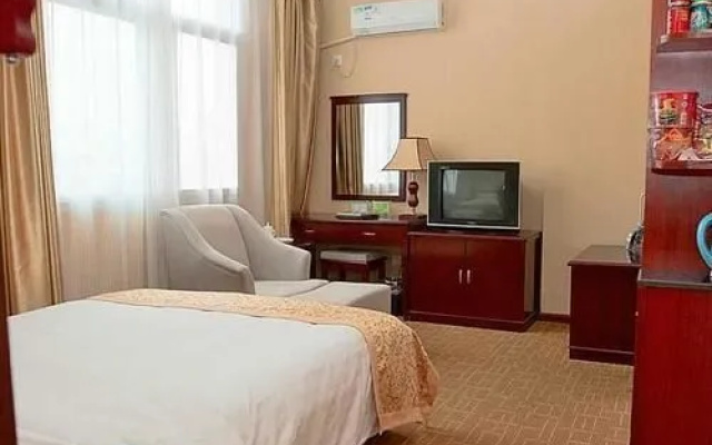 Triumph Power Hotel