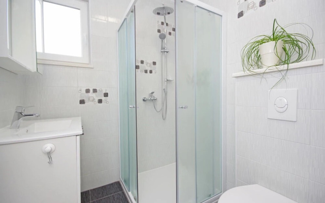 Amazing Home in Drvenik With Wifi and 3 Bedrooms