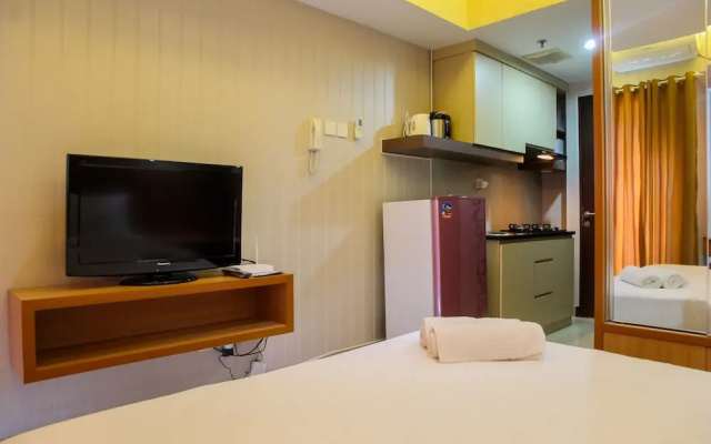 Fabulous Studio Grand Dhika City Apartment