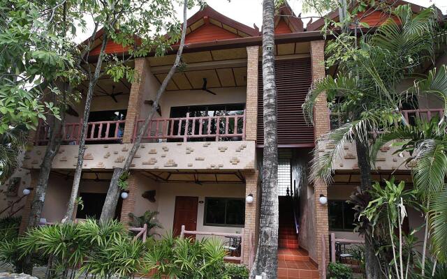 Отель Friendship Beach Resort & Atmanjai Wellness Centre вид на фасад
