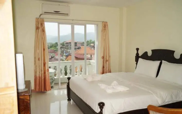 Roung Nakhone Vang Vieng Hotel
