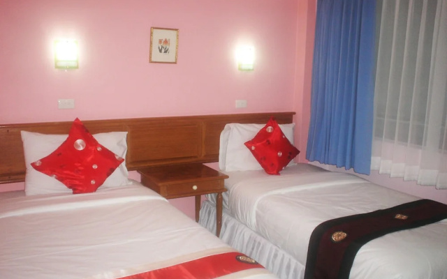 Bangkok Inn