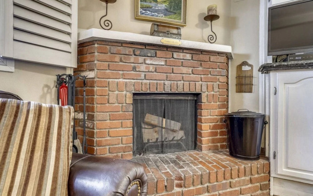 Downtown Aspen 2 Bedroom Condo - Silverbell