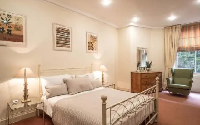 The Studio Apartment - The Edinburgh Address