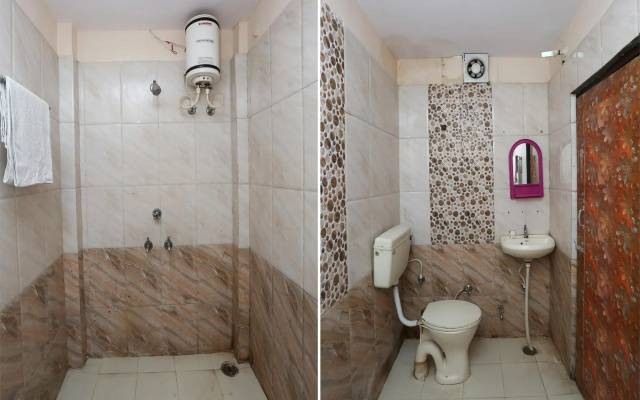 OYO 22078 Hotel Grand