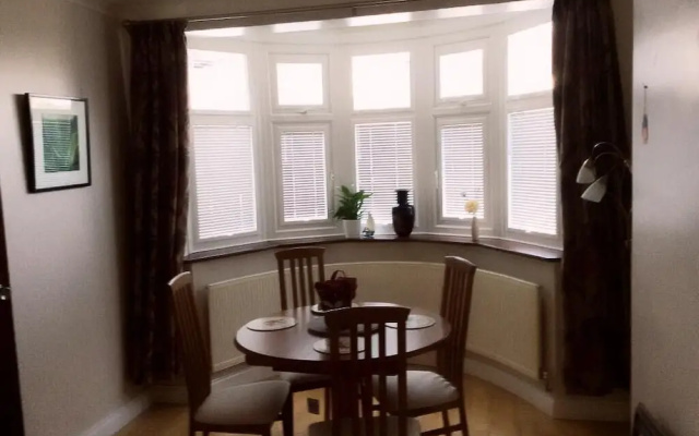 Mayplace House