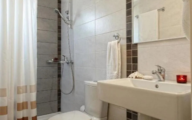 Pan Asia Seaview Apartment