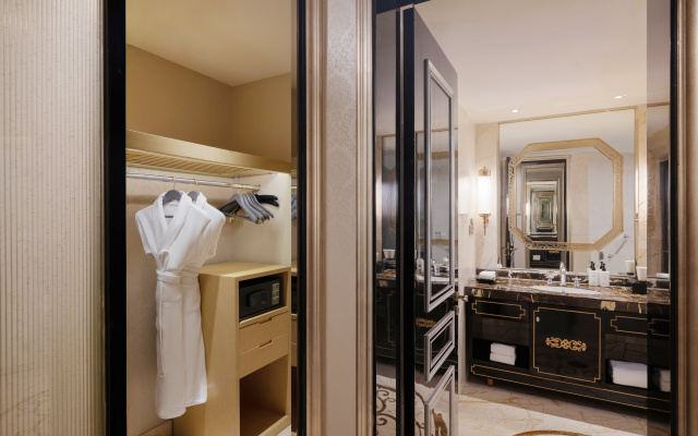 Intercontinental Resort Lhasa Paradise by IHG