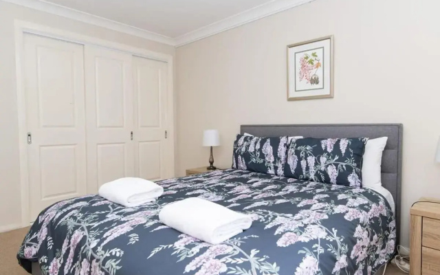 Franklin Villa, Central, Comfy & Convenient