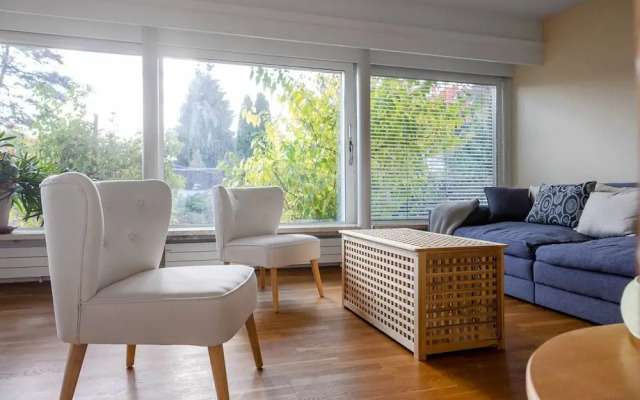 Luxury Apartment With Smart Tv Free Parking Large Garden