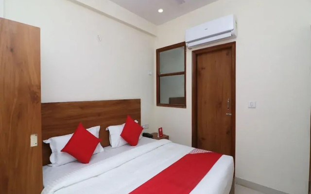 OYO 29181 Delight Deluxe