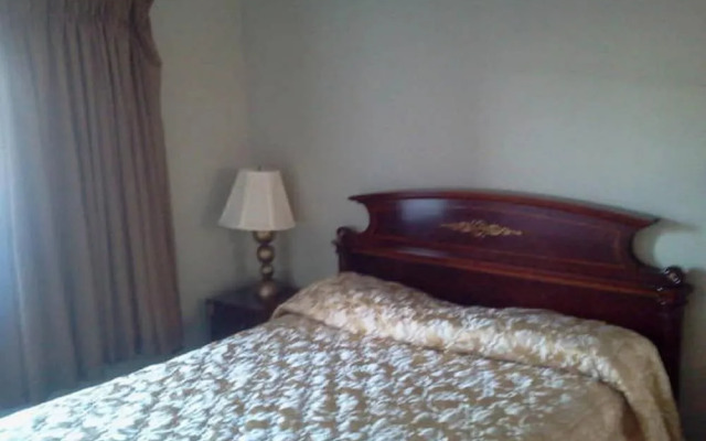 Golden Gate Lodging