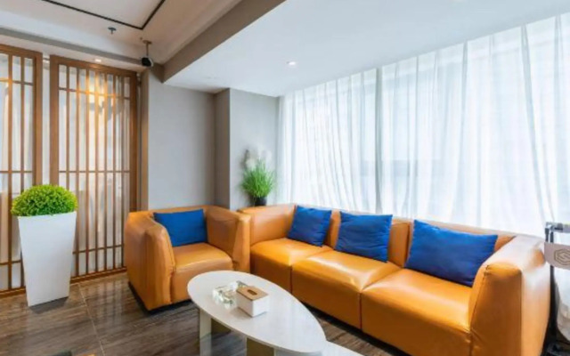 Willson Sky Hotel (Pingxiang Runda International)