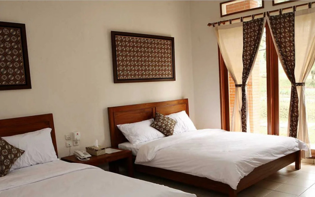 Villa Bukit Pinus