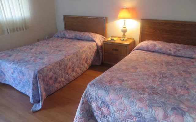 Watseka Motel