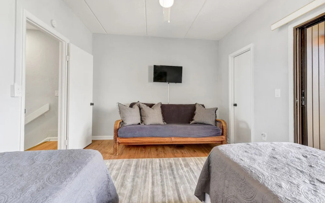 Island House by Distinctive Beach Rentals