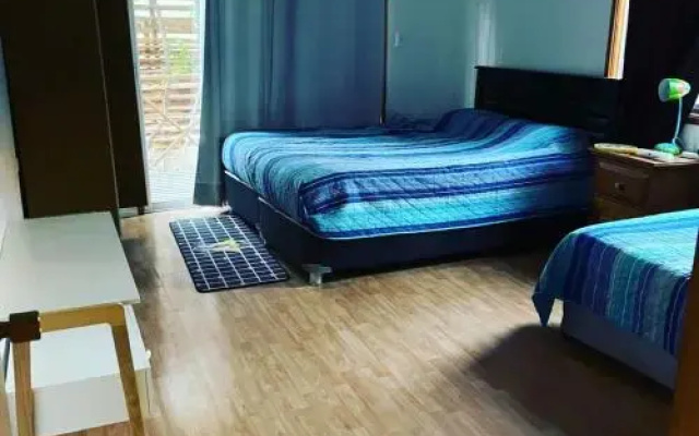 Hostal AlYaras