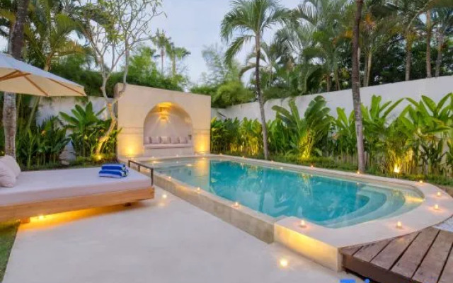 Villa Chandika - 4BDR, private pool, near beach