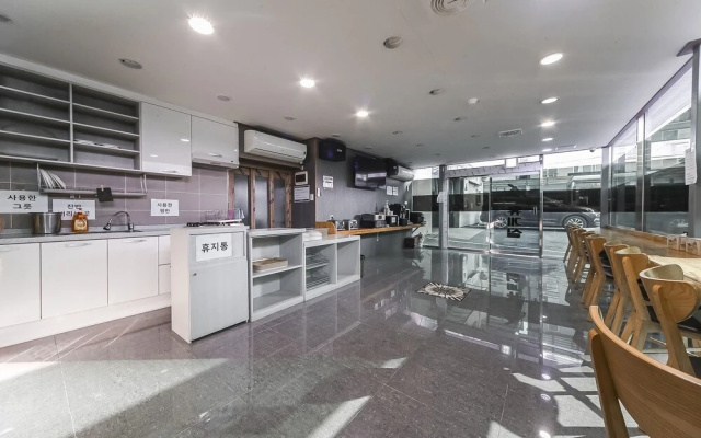 Ulsan Ilsan Pomm