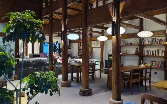 Xiqiao Homestay (Guantang Hot Spring Resort)