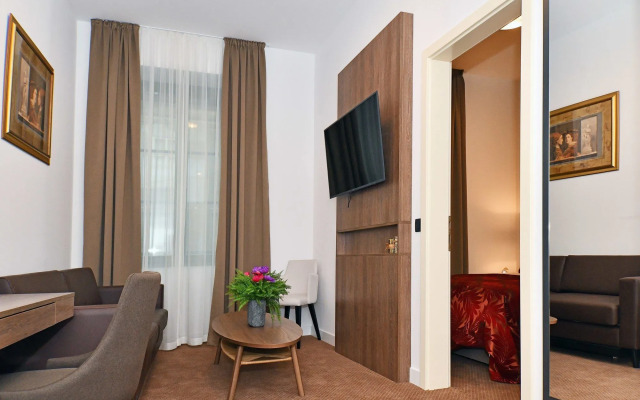 Hotel Park 45