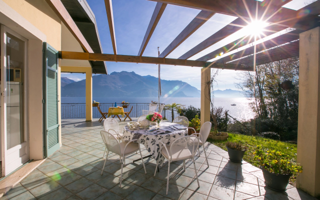 Villa Al Lago