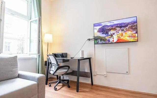Stylish 1BR Apt Danube Near Prater Park