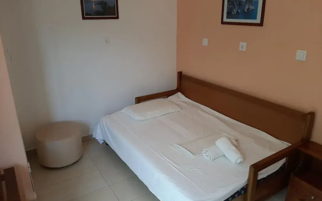 Apartment in Mpenitses Near Beaches & Pool