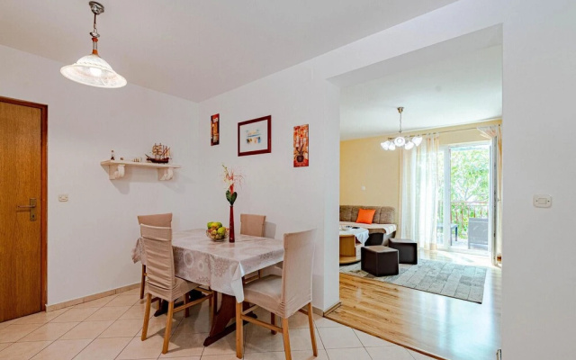 Awesome Apartment in Orebic With 2 Bedrooms and Wifi