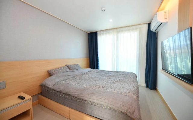 Sokcho Daemyung Heidi Pension