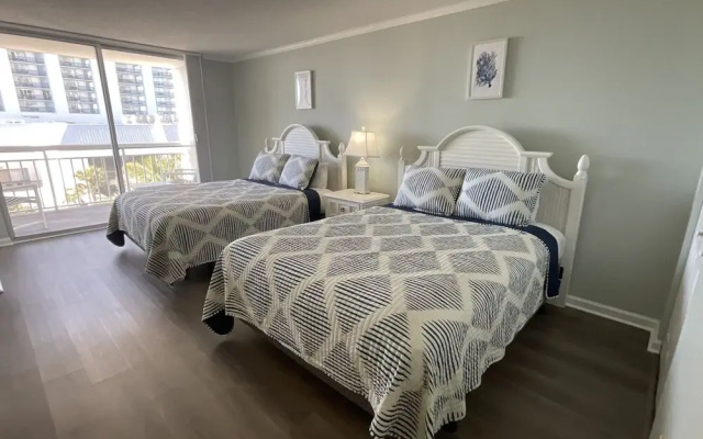 310 South Hampton 2 Bedroom Condo, Myrtle Beach