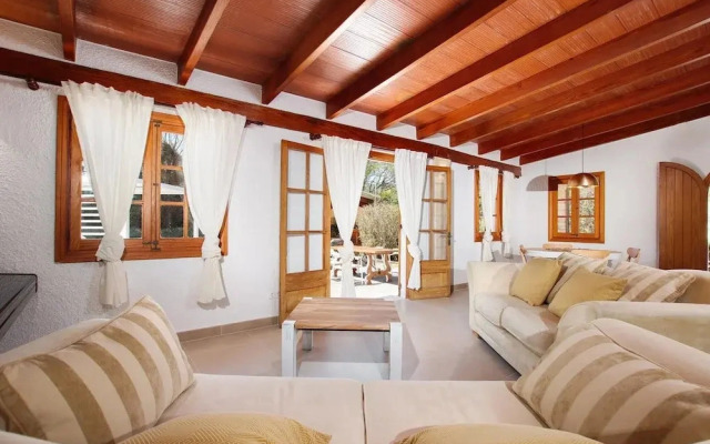 Stylish Two-bedroom Villa