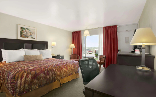 Ramada by Wyndham Washington