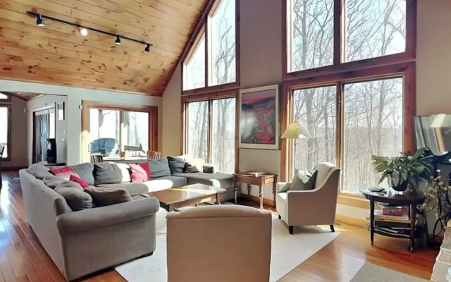 One Ski Hill by Taylor Made Deep Creek