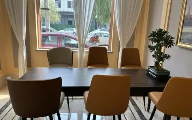 Vienna Hotel (Dingzhou Zhongshan Road Branch)