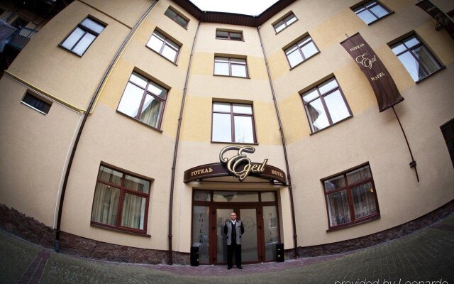 Гостиница «Эдем» Львов Украина, Львов - 7 отзывов об отеле, цены и фото номеров - забронировать гостиницу «Эдем» Львов онлайн вид на фасад