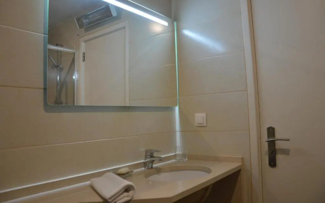Guia Acacias Apartment