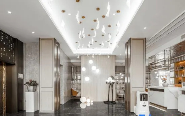 The Fili Hotel, God of Wealth