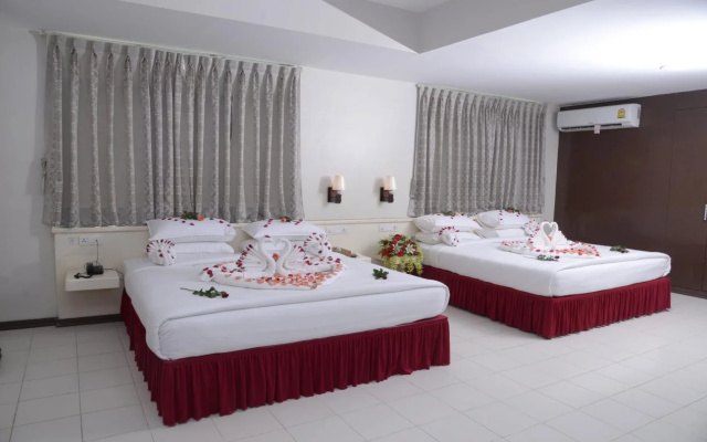 Taw Win Yadanar Hotel