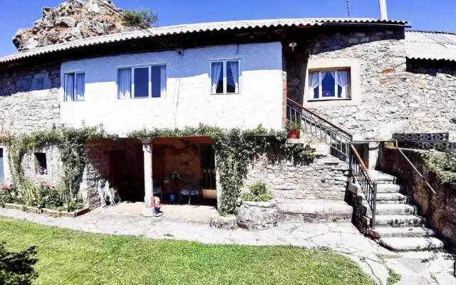 Turismo en Babia Bajo los nidos