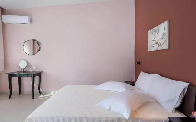 M City Apartments 100m from the beach