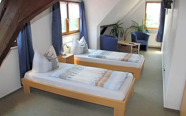 Motel an der B180